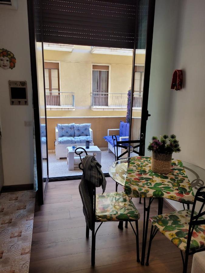 Apartament La Dimora Di Enrico Katania Zewnętrze zdjęcie