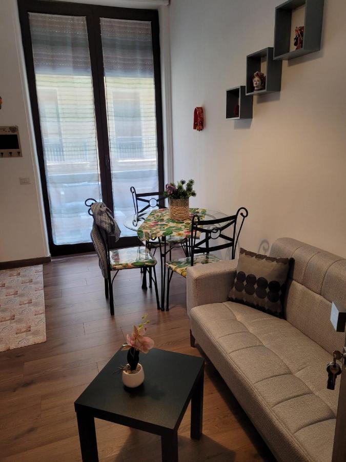Apartament La Dimora Di Enrico Katania Zewnętrze zdjęcie